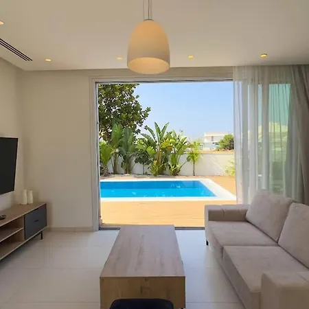 In Villa Ayia Napa